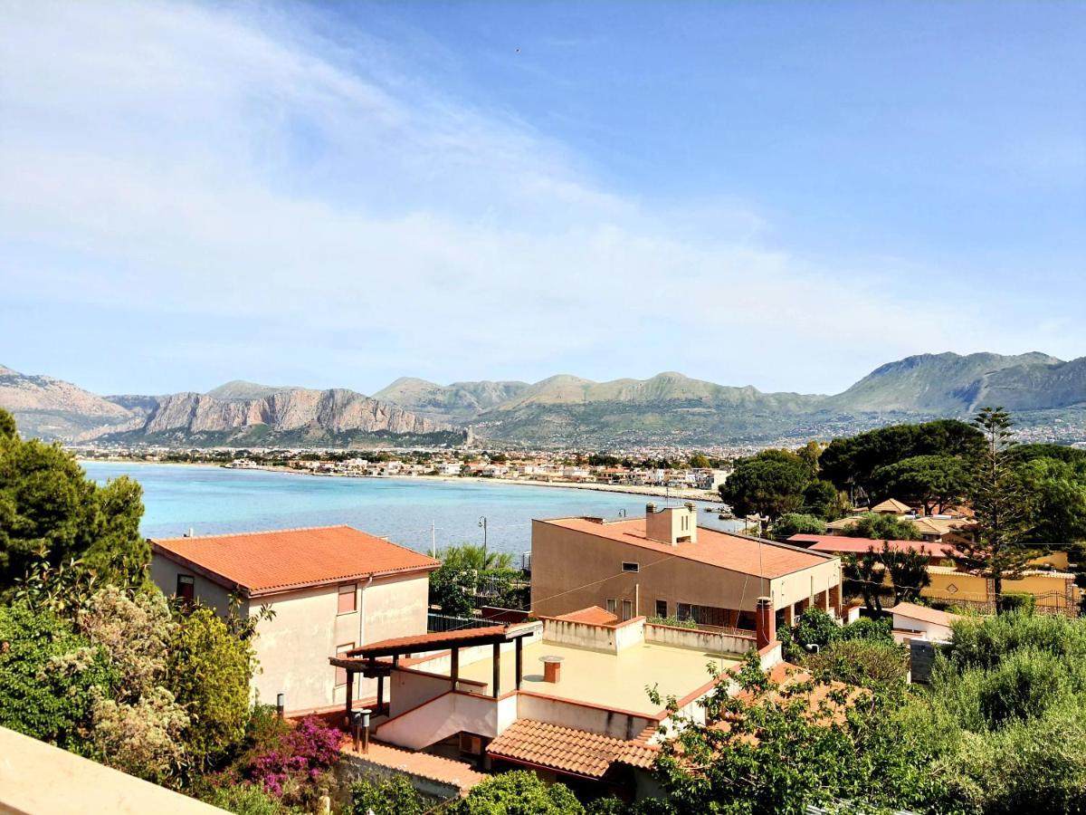 קאריני Villa Miramar Luxury Suite Palermo Airport מראה חיצוני תמונה