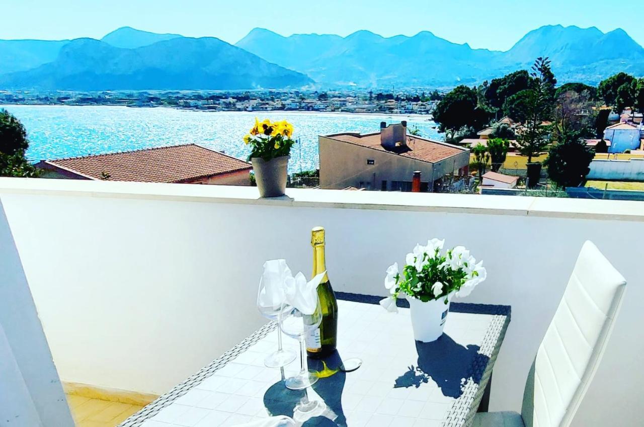 קאריני Villa Miramar Luxury Suite Palermo Airport מראה חיצוני תמונה
