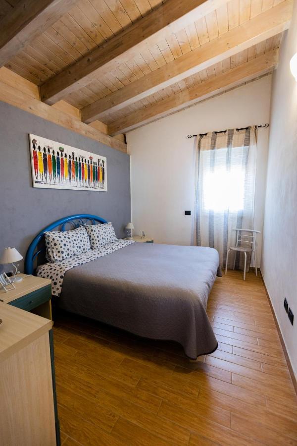 קאריני Villa Miramar Luxury Suite Palermo Airport מראה חיצוני תמונה